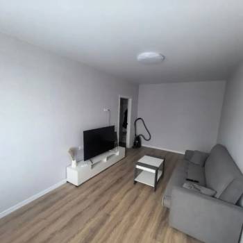 Сдается 2-х комнатная квартира, 58 м²