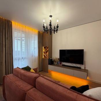 Продается 2-х комнатная квартира, 53 м²