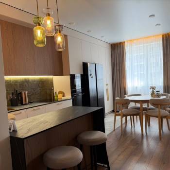 Продается 2-х комнатная квартира, 53 м²