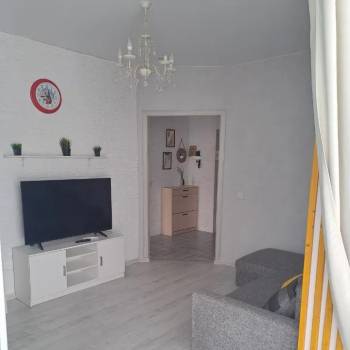 Сдается 1-комнатная квартира, 41 м²