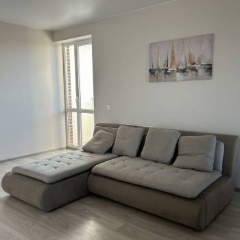 Сдается 2-х комнатная квартира, 91 м²