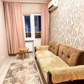 Сдается 1-комнатная квартира, 38 м²