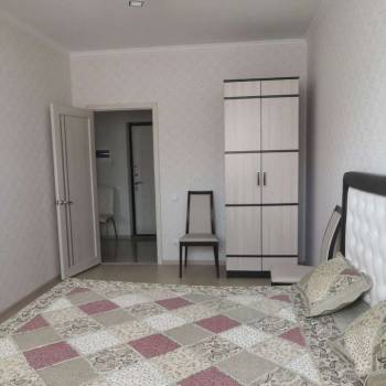 Продается 1-комнатная квартира, 41 м²
