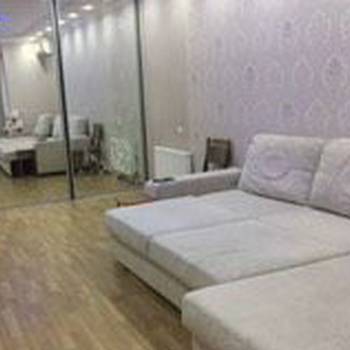 Сдается 1-комнатная квартира, 46 м²