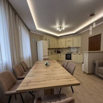 Продается 3-х комнатная квартира, 83 м²