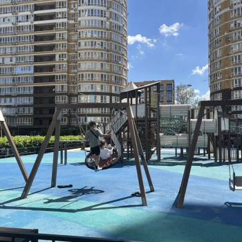 Продается 1-комнатная квартира, 93,8 м²