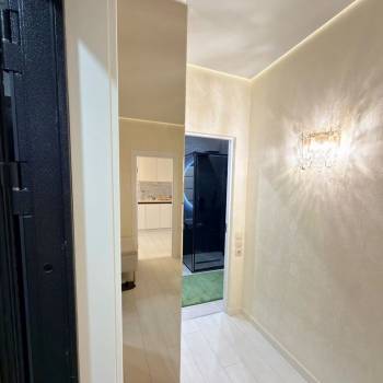 Продается 1-комнатная квартира, 37,6 м²
