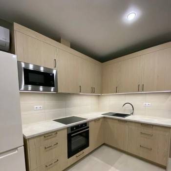 Сдается 1-комнатная квартира, 39,6 м²