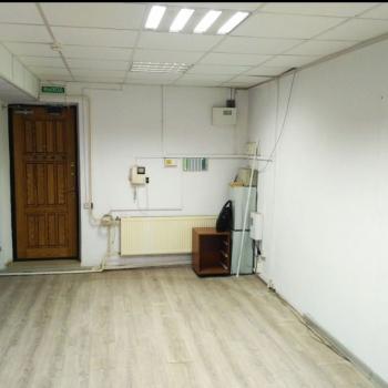 Сдается Нежилое помещение, 168 м²