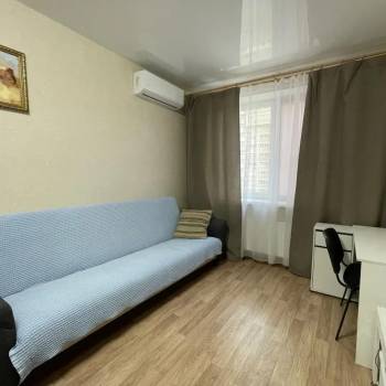 Сдается 1-комнатная квартира, 44 м²