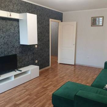 Сдается 2-х комнатная квартира, 65 м²