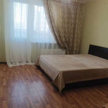 Сдается 2-х комнатная квартира, 65 м²