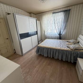 Сдается Многокомнатная квартира, 103 м²
