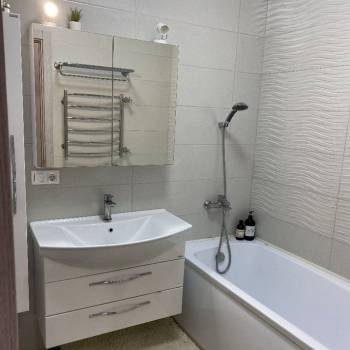 Продается 2-х комнатная квартира, 64 м²