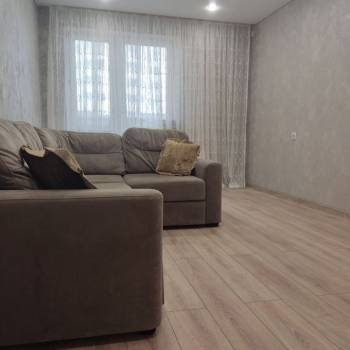 Сдается 2-х комнатная квартира, 56 м²