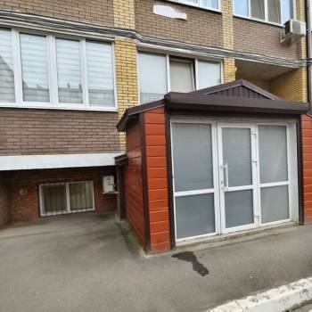 Продается Нежилое помещение, 174 м²