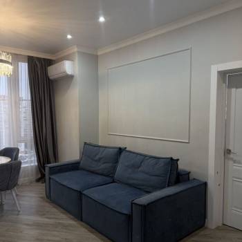 Сдается 2-х комнатная квартира, 93 м²