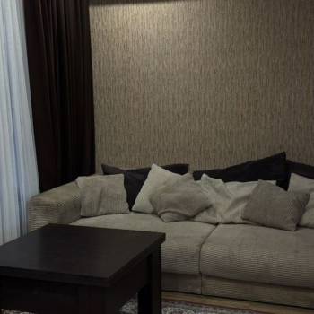 Продается 1-комнатная квартира, 44 м²