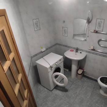 Сдается 2-х комнатная квартира, 64 м²
