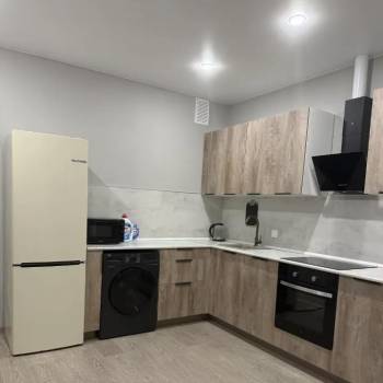 Сдается 2-х комнатная квартира, 61 м²