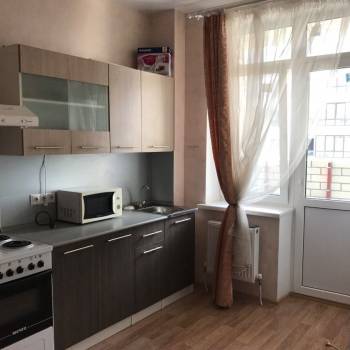 Сдается 1-комнатная квартира, 38 м²