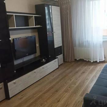 Сдается 2-х комнатная квартира, 57 м²