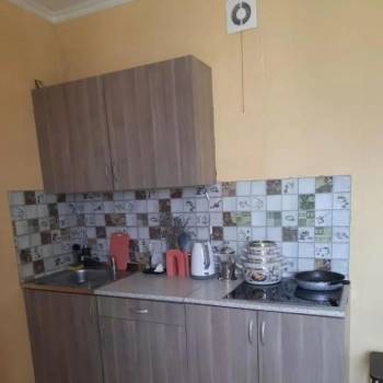 Сдается 1-комнатная квартира, 42 м²