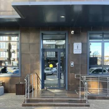 Продается 1-комнатная квартира, 47 м²