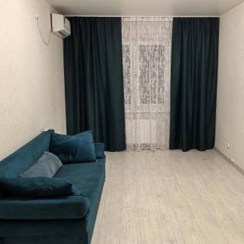 Сдается 1-комнатная квартира, 39 м²