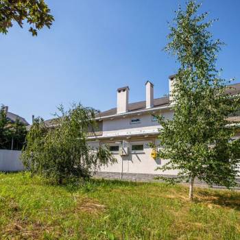 Продается Дом, 378 м²
