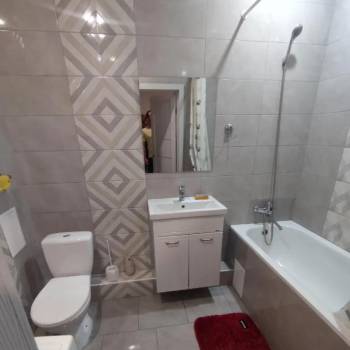 Сдается 1-комнатная квартира, 46 м²