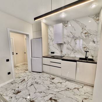 Продается 1-комнатная квартира, 28,4 м²