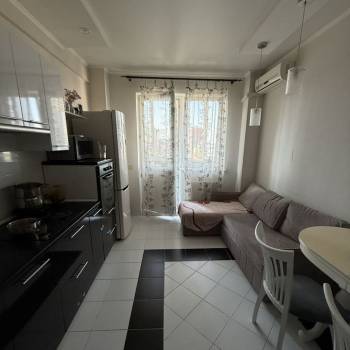 Сдается 1-комнатная квартира, 54 м²