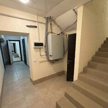 Продается Нежилое помещение, 283 м²