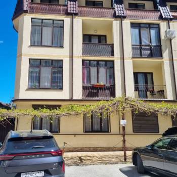 Продается 1-комнатная квартира, 51 м²