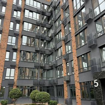 Продается 1-комнатная квартира, 45,6 м²