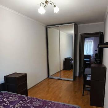 Сдается Многокомнатная квартира, 58 м²