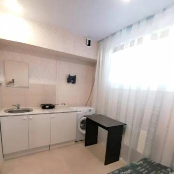 Продается 1-комнатная квартира, 13 м²