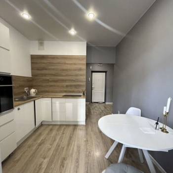 Сдается 1-комнатная квартира, 37 м²