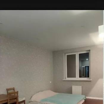 Продается 1-комнатная квартира, 42,5 м²