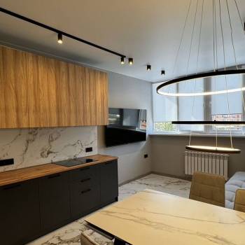 Сдается 2-х комнатная квартира, 60 м²