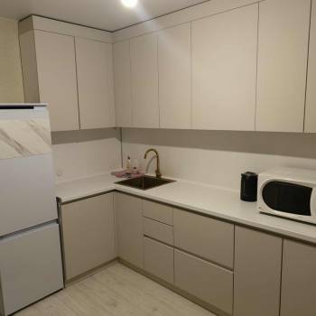Продается 1-комнатная квартира, 37,5 м²