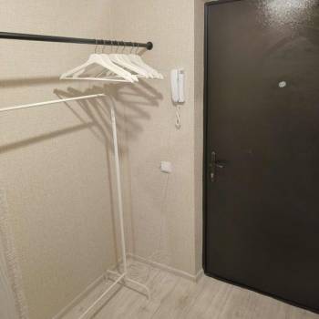 Продается 1-комнатная квартира, 37,5 м²