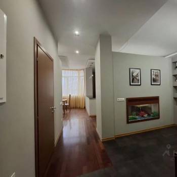 Сдается Многокомнатная квартира, 100 м²
