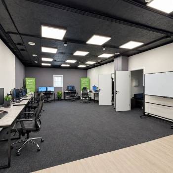 Продается Нежилое помещение, 230 м²