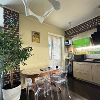 Продается 2-х комнатная квартира, 71,9 м²