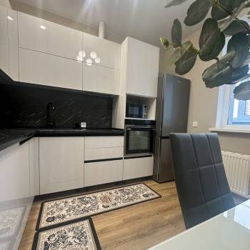 Сдается 1-комнатная квартира, 36,7 м²