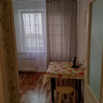 Сдается 1-комнатная квартира, 42 м²