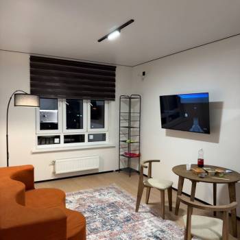 Сдается 1-комнатная квартира, 42 м²