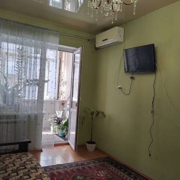 Продается 1-комнатная квартира, 32 м²